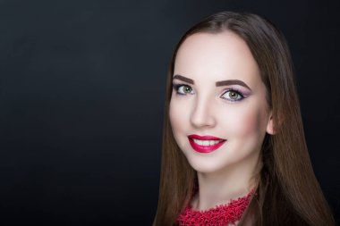 kadın parlak makyaj