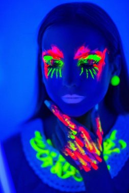 Cadılar Bayramı neon sanat