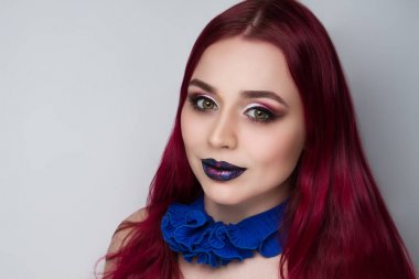 kadın cosmos dudaklar