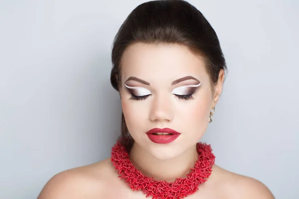 Woman red necklace — Stock Photo, Image