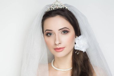 mükemmel genç gelin