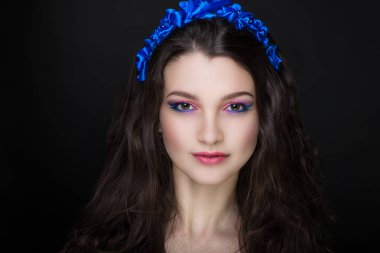 Mavi çiçek çelenk