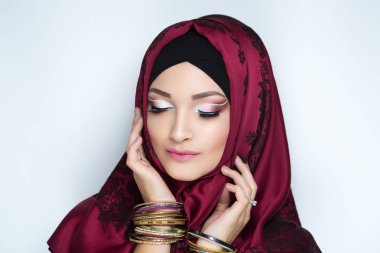 Başörtüsü Türban kız