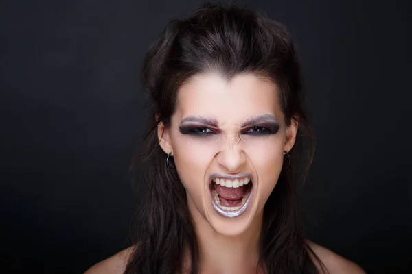 Kobieta krzyk mody — Zdjęcie stockowe