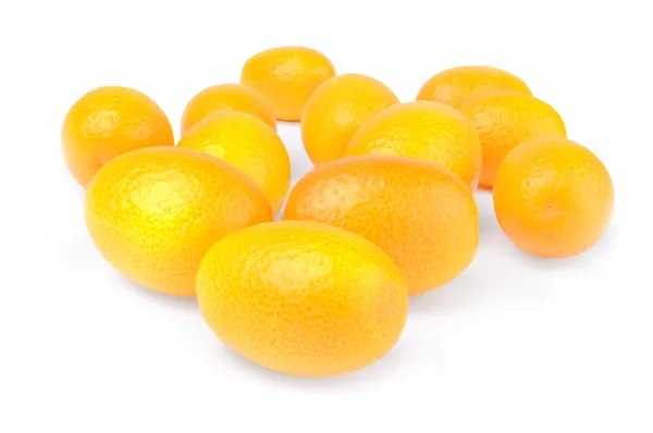 Kumquats geïsoleerd op een witte achtergrond knipsel — Stockfoto