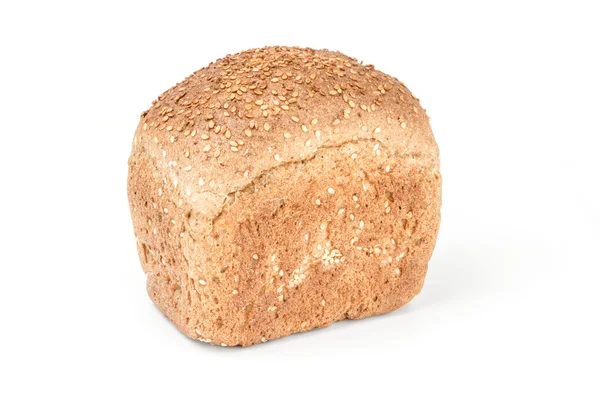 白い背景に隔離された新鮮なパン — ストック写真