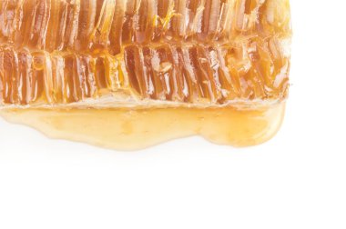 Tatlı bal bir beyaz arka plan kesme izole