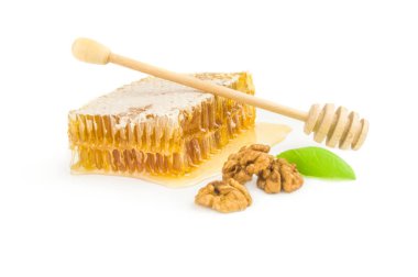 Bir beyaz arka plan kesme izole bal arısı