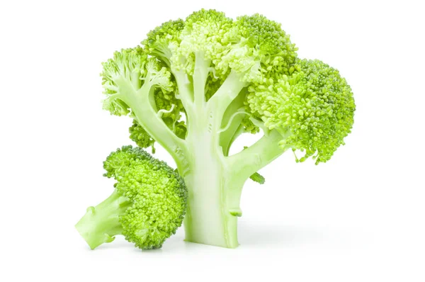 Brokolice zelí na bílém pozadí. Ořezová cesta — Stock fotografie