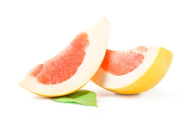 Bir beyaz arka plan kesme izole Pommelo