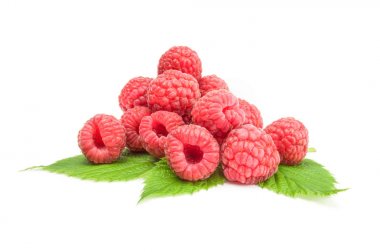 Bir beyaz arka plan kesme izole Rubusberry