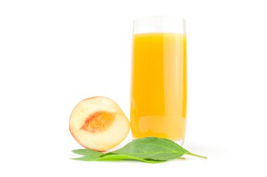 Bir beyaz arka plan kesme izole güzel olgun şeftali