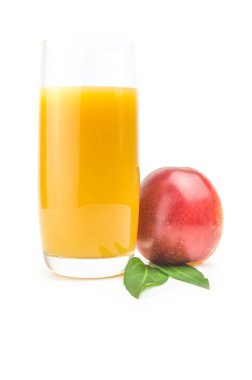 Bir beyaz arka plan kesme izole güzel olgun şeftali