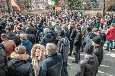 Penza, Rusya Federasyonu - 26 Şubat 2017: daha iyi bir gelecek inanan insanlar ralli iktidar değişikliği içinde yatıyor