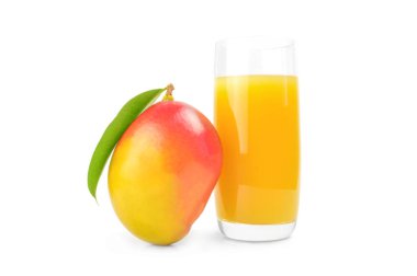 Bir beyaz arka plan kesme izole kırmızı mango
