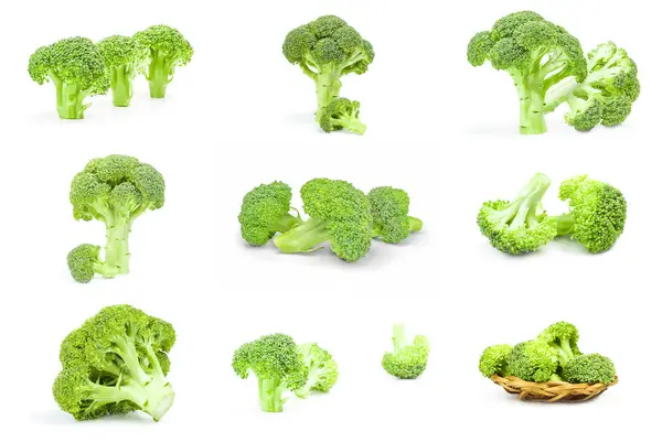 Sekelompok Brokoli Hijau Segar Terisolasi Pada Potongan Latar Belakang Putih — Stok Foto