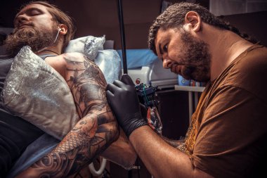 Tattooer oluşturmak dövme dövme salonu