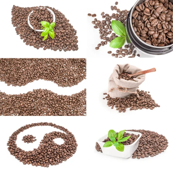 Colagem de grãos de café torrados isolados em um recorte de fundo branco — Fotografia de Stock