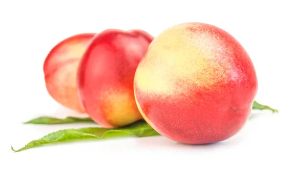 Isolated peaches on a white background. Clipping path — Stock Photo, Image
