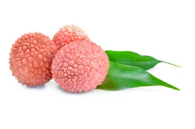 Litchee üzerinde beyaz bir kesme izole