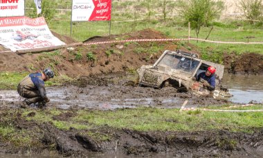Salovka, Rusya Federasyonu - 5 Mayıs 2017: off-road yıllık Yarışması 