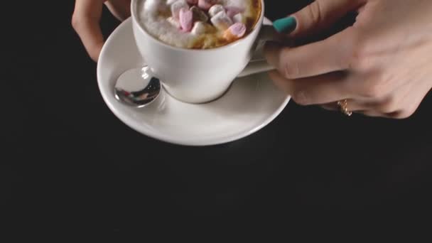 Cup of coffee with marshmallow — Stock Video