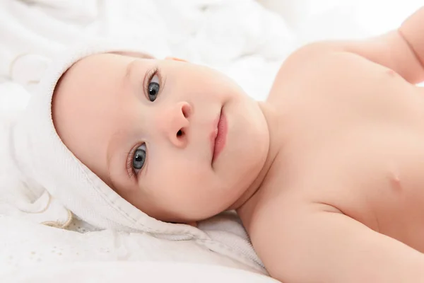Happy Baby Boy Wearing Hooded Towel Lying Bed Bath Shower — Stock Photo, Image