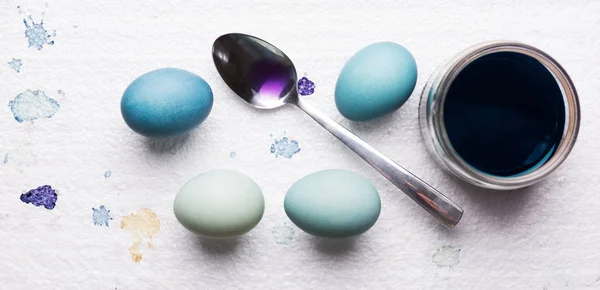 Diy Teñido Con Col Roja Varios Tonos Huevos Azules Pascua — Foto de Stock