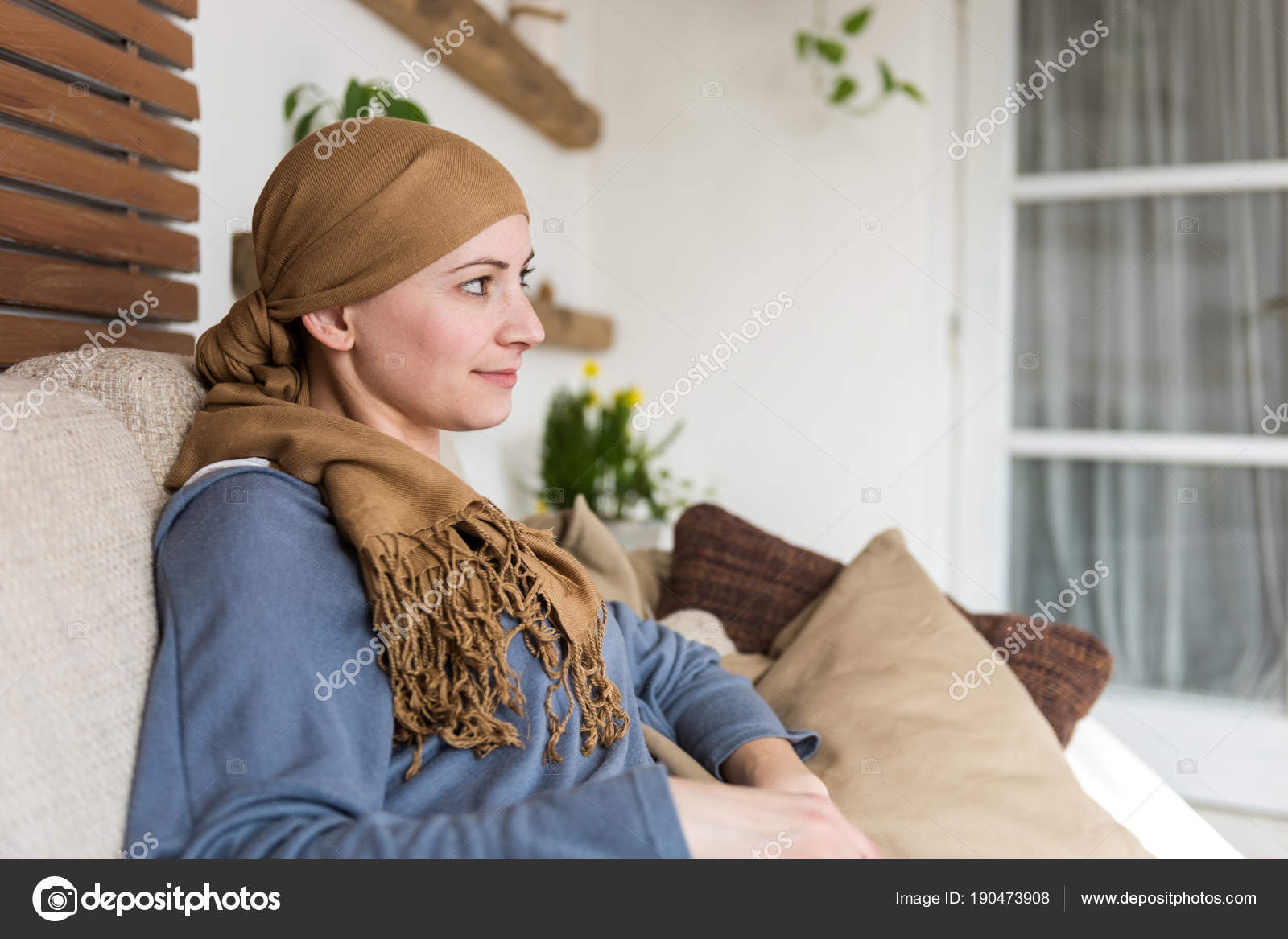 chlena-smotret-zhenshin-rakom-zrelaya-obvisshey