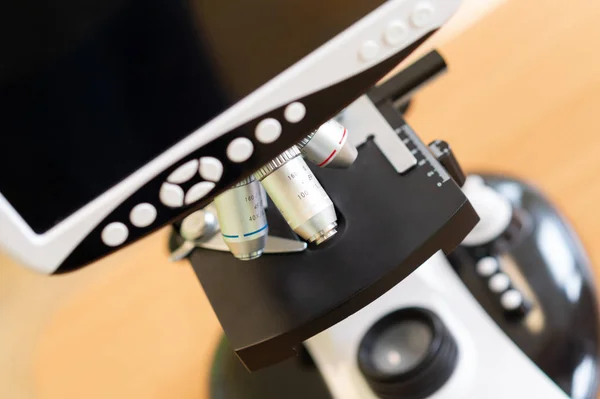 Modernes Digitalmikroskop Mit Lcd Display Aus Nächster Nähe — Stockfoto