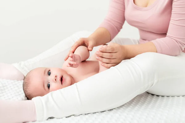 Baby Massage Background Mother Gently Massaging Her Baby Boy Baby — Stock Photo, Image
