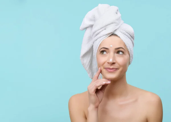 Beautiful Mid Adult Woman Aging Moisturizer Her Face Studio Portrait — Stock Photo, Image