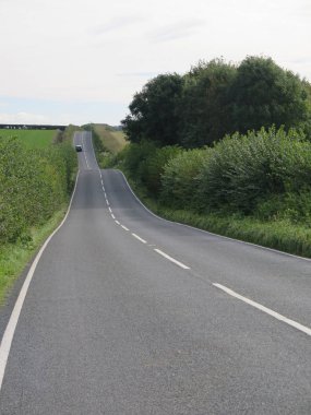 Tepelik rüzgarlı ülke şeritli