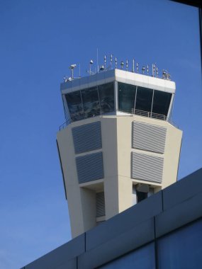 Malaga Havaalanı kontrol kulesi