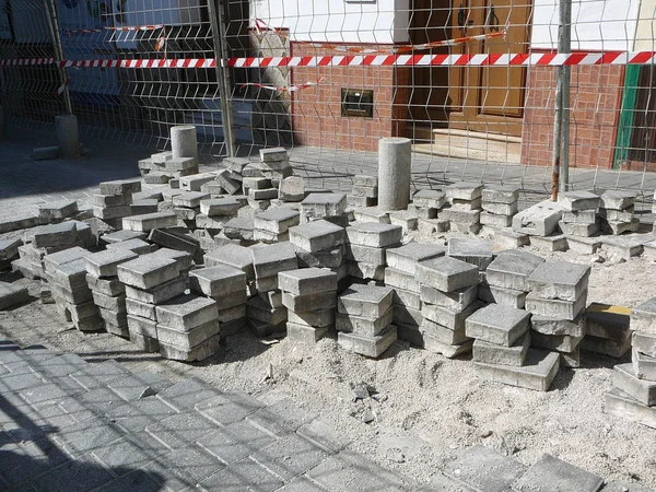 Roadworks köy sokak