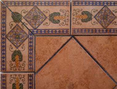 Köşe duvar karoları ile sınır