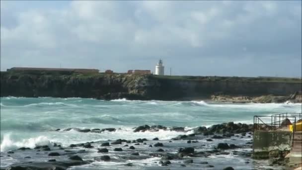 Heavy Gusts Shaking Camera Waves Break Shore Stormy Weather Tarifa — Stock Video