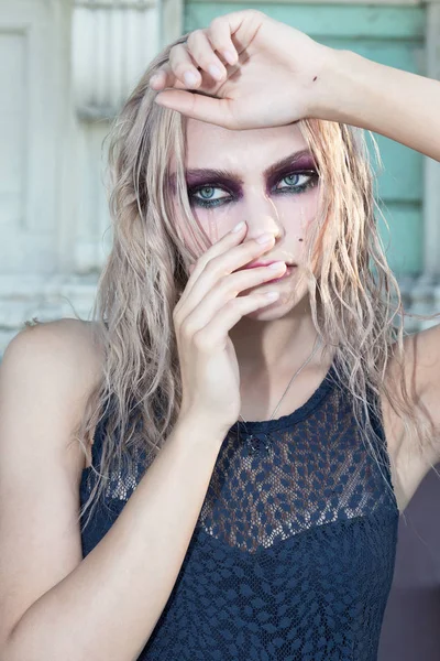 A fashion gothic style portrait of a beautiful blonde girl — Stock Photo, Image