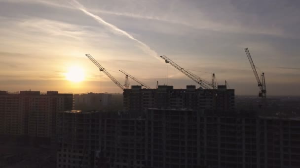 Luchtfoto van de moderne stad bouw en ontwikkeling — Stockvideo