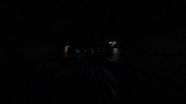 Dubai metrosu, yeraltındaki tramvay sürücüleri.