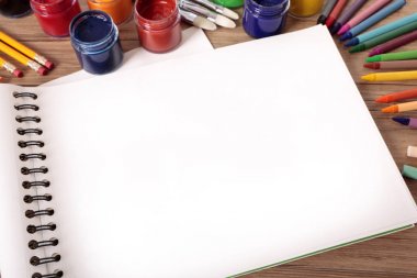 Okul sanat kitap boya boya kalemi