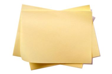 Beyaz izole dağınık sarı yapışkan sonrası notları