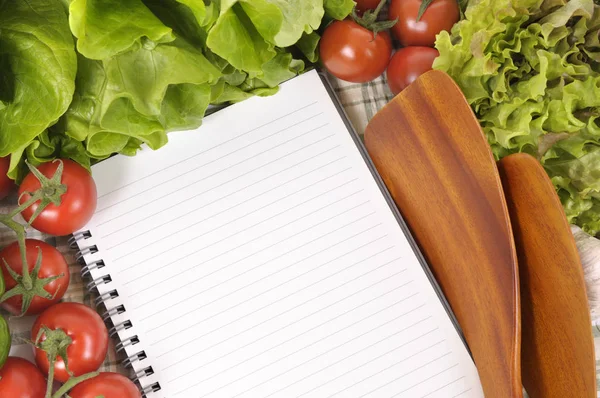 Selection Salad Vegetables Blank Recipe Book Shopping List Wooden Serving — Stock Photo, Image