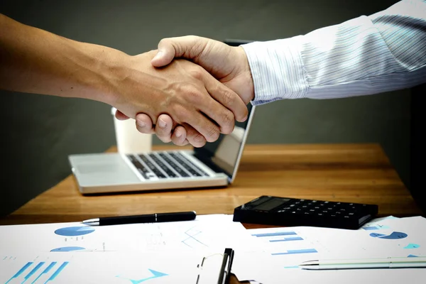 Businessman hand together Handshake for business project — Stock Photo, Image