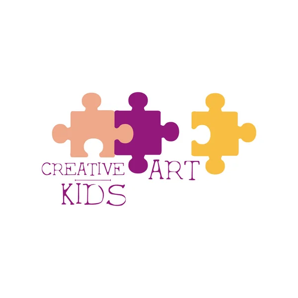 Șablon de clasă creativă pentru copii Logo promoțional cu piese de puzzle, simboluri ale artei și creativității — Vector de stoc