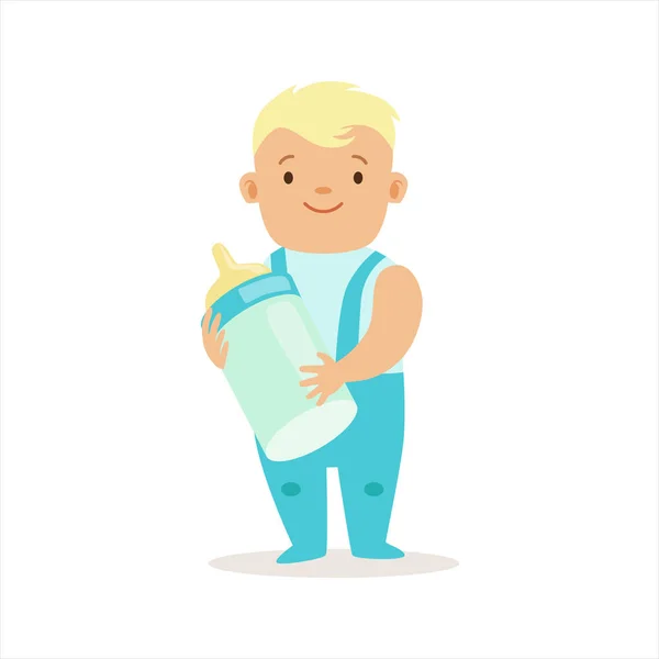 Niño en pantalones azules de pie con biberón de leche, adorable personaje de dibujos animados sonriente bebé cada día situación — Vector de stock