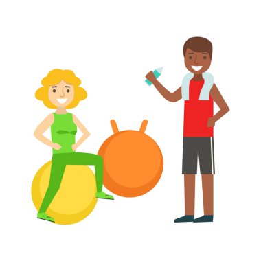 Kadının kişisel antrenör, çalışma dışarı ve Trendy spor Egzersiz Fitness Kulübü'nün yardımıyla topu egzersiz yapması