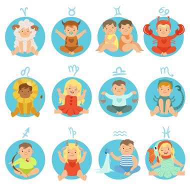Oturma ve gülümseyen on iki zodyak işaretleri kostümleri bebek burç sembolleri olarak giyinmiş