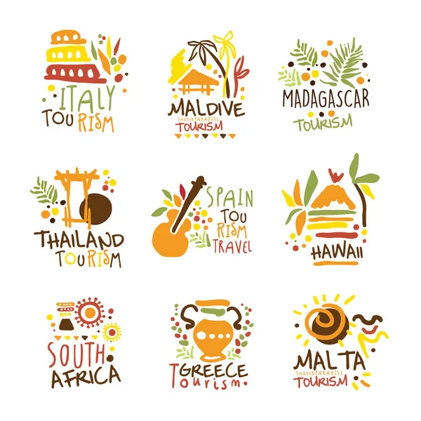 Agencia de viajes turísticos conjunto de coloridas plantillas de diseño de signos de promoción con diferentes países de turismo y sus objetos famosos — Vector de stock