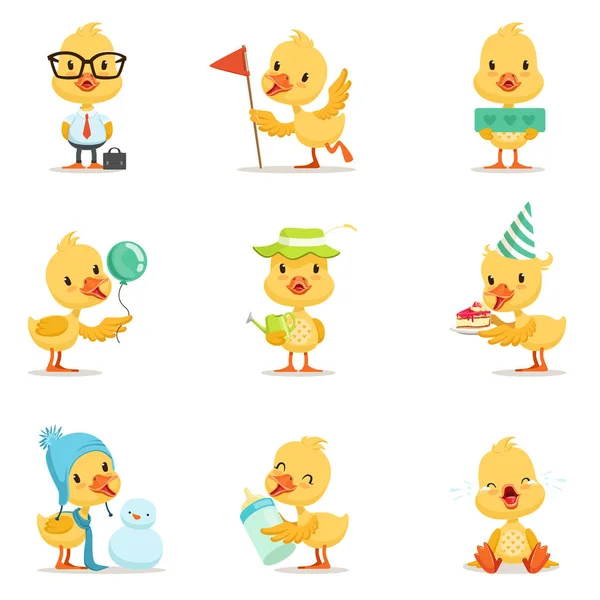 Little Yellow Duck Chick Diferentes emociones y situaciones Conjunto de lindas ilustraciones emoji — Vector de stock